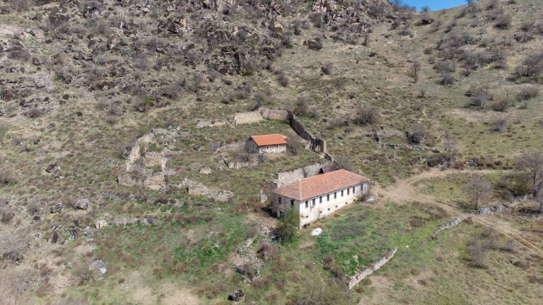 Chebren Monastery - Mariovo
