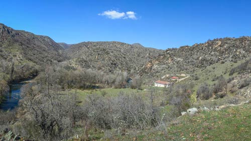 Monastery complex Chebren