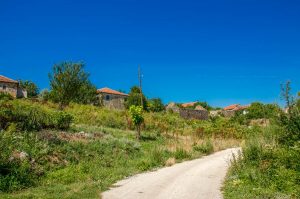 Staravina Village, Mariovo