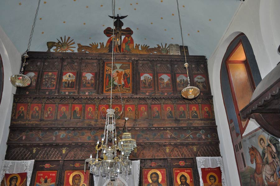 Church St. Mary, village Staravina